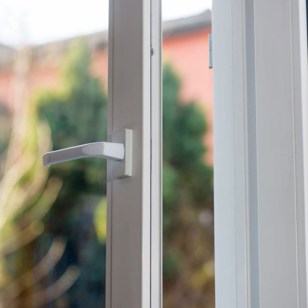 Ventilated Door & Window UAE - Innovative Ventilation System 1 istockphoto-1216291971-2048x2048